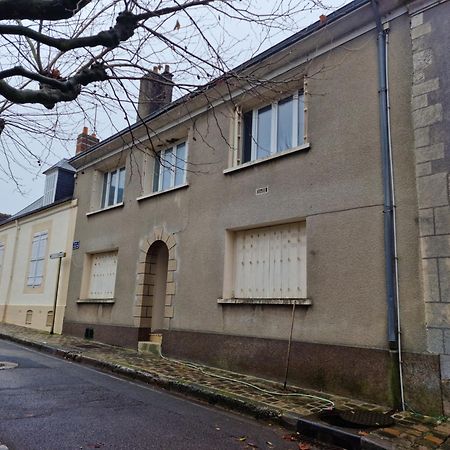 Halte Douillette Au Coeur De La Ville Chateaudun Exterior photo